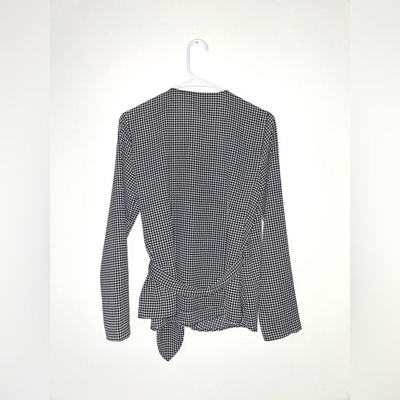 Nine West silk style black & white houndstooth long sleeve wrap blouse size S - Picture 3 of 4